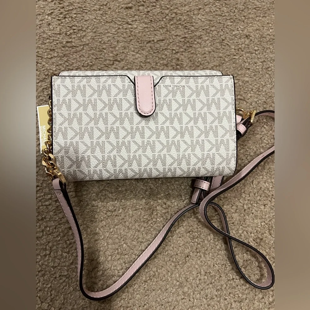 Michael Kors Jet Set Travel MD MF Crossbody - Picture 4 of 5